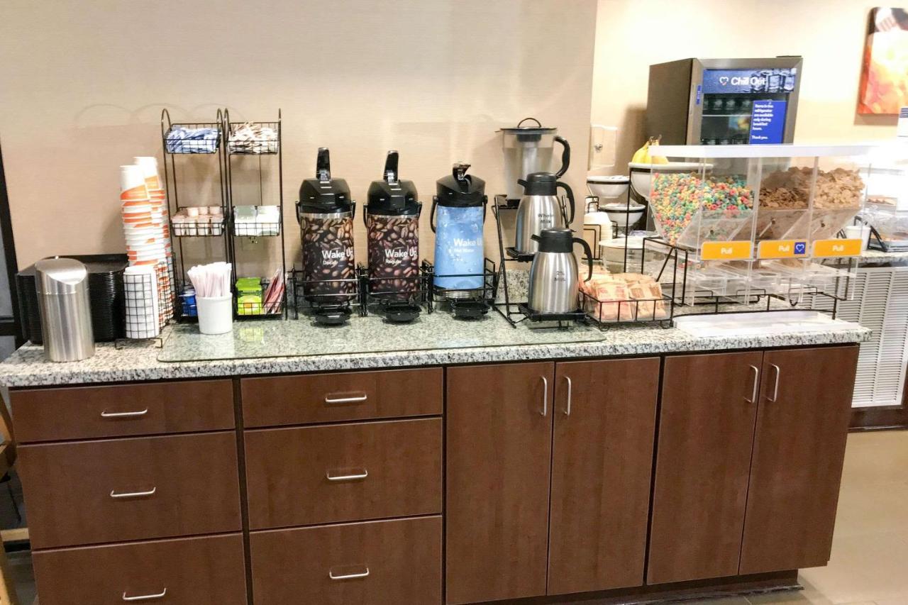 Giles Hotel Inn And Suites Pulaski Luaran gambar
