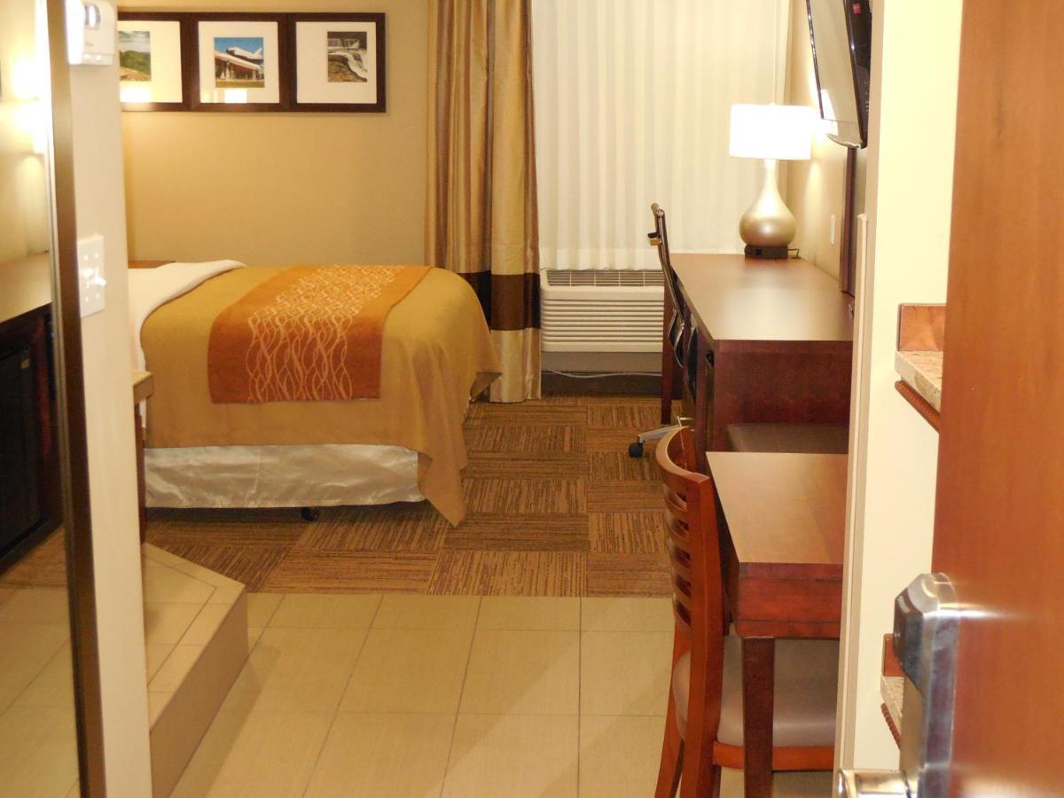 Giles Hotel Inn And Suites Pulaski Luaran gambar