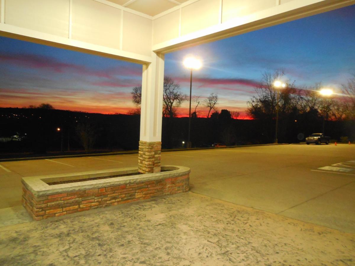 Giles Hotel Inn And Suites Pulaski Luaran gambar